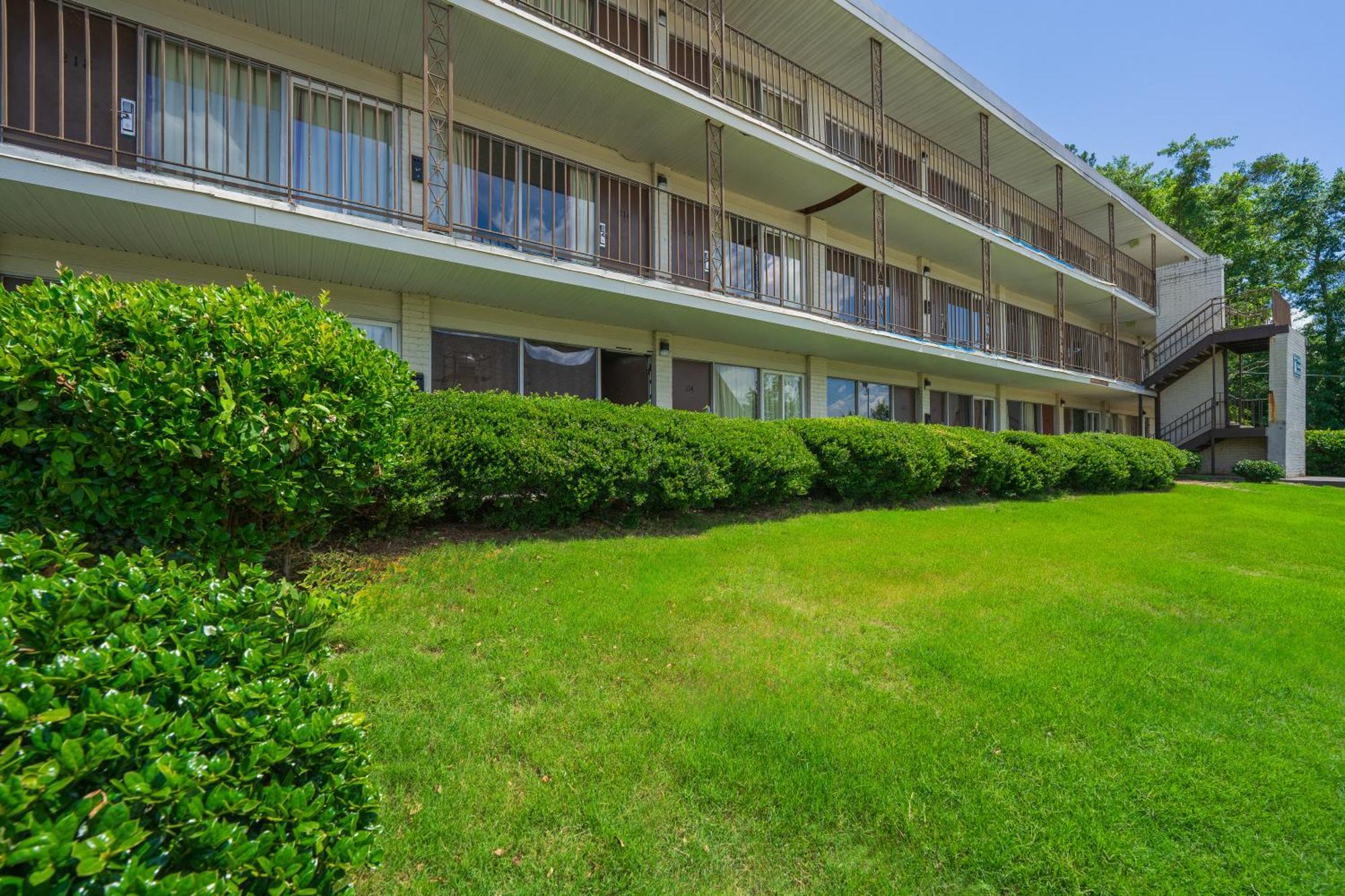 Budgetel Inn And Suites Atlanta Exterior foto